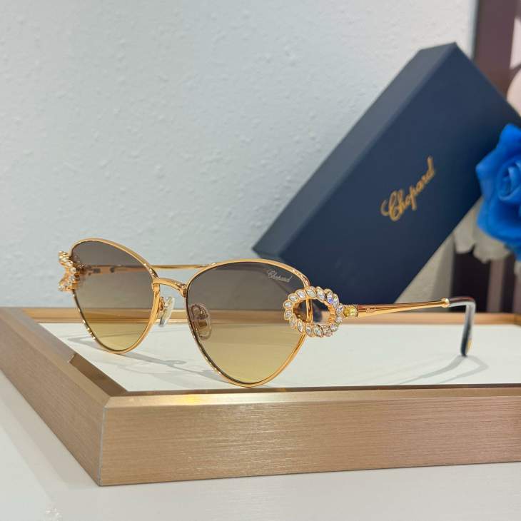 Picture of Chopard Sunglasses _SKUfw76988232fw